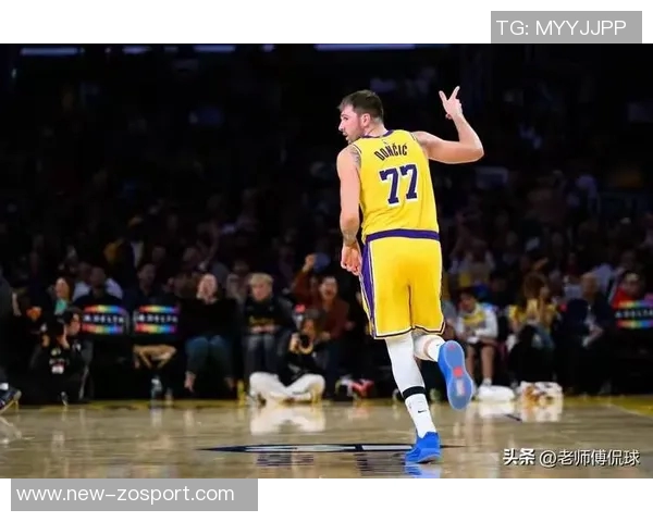 东契奇上半场表现抢眼8投4中斩获16分并贡献4篮板7助攻1抢断1盖帽
